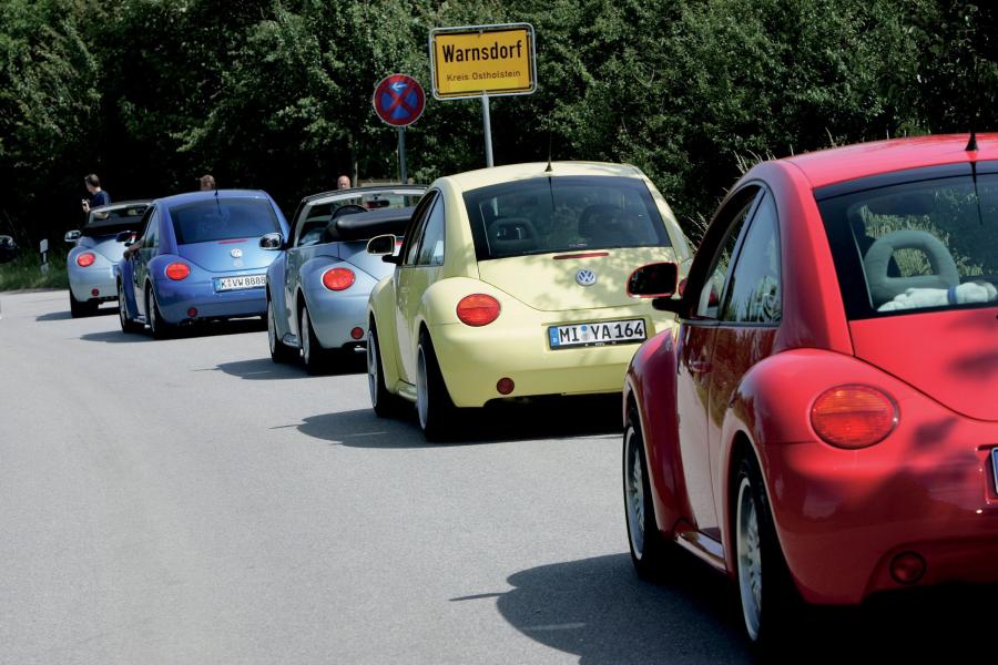  Volkswagen New Beetle 2006 года  (фото 10 из 47)